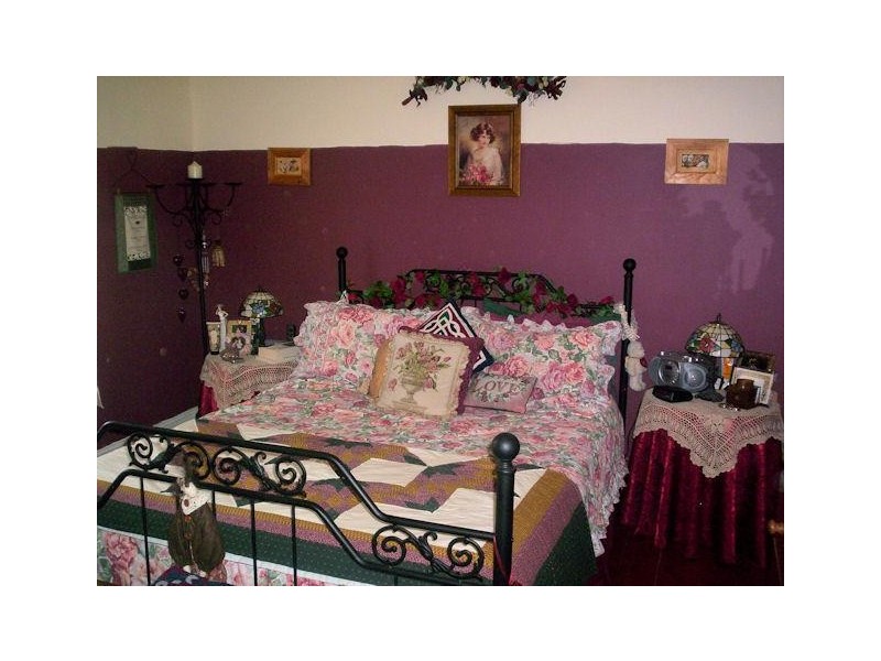 114 HIGH ST, Charlton VIC 3525