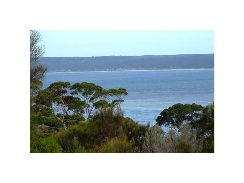 L6 Redbanks Road, American River SA 5221