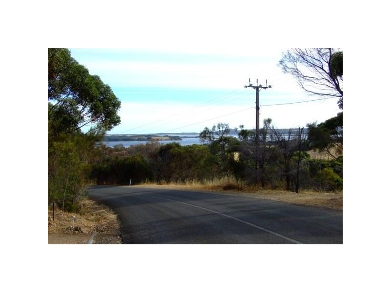 L6 Redbanks Road, American River SA 5221