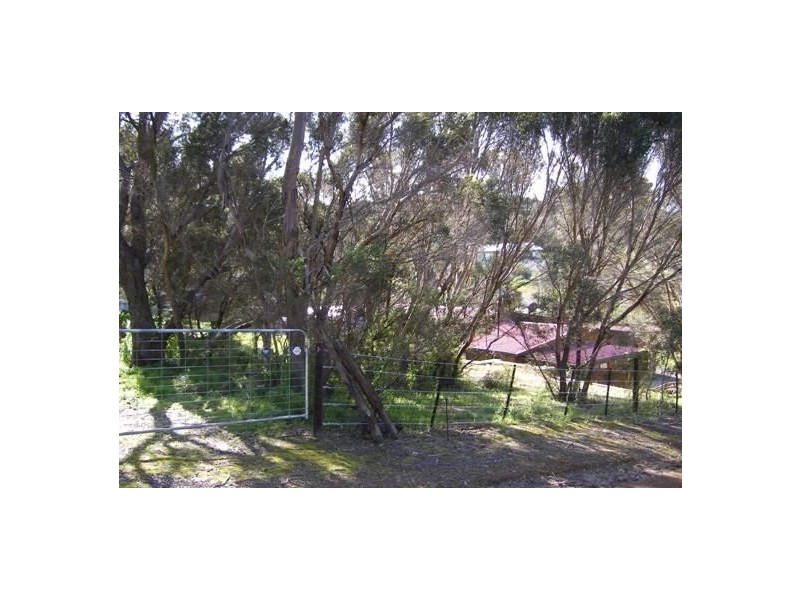 L2  Thomas Road, American River SA 5221