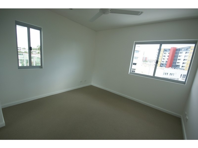 4003/27 Woods Street, Darwin NT 0800