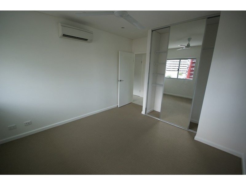 4003/27 Woods Street, Darwin NT 0800