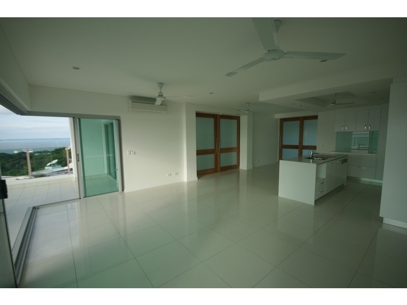 1423/27 Woods Street, Darwin NT 0800