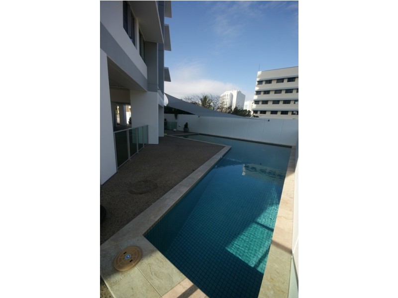 1423/27 Woods Street, Darwin NT 0800