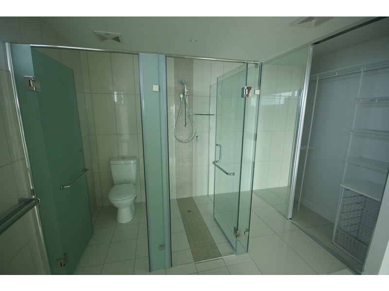 1423/27 Woods Street, Darwin NT 0800