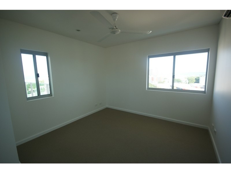 1423/27 Woods Street, Darwin NT 0800