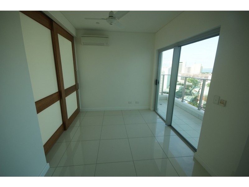 1423/27 Woods Street, Darwin NT 0800