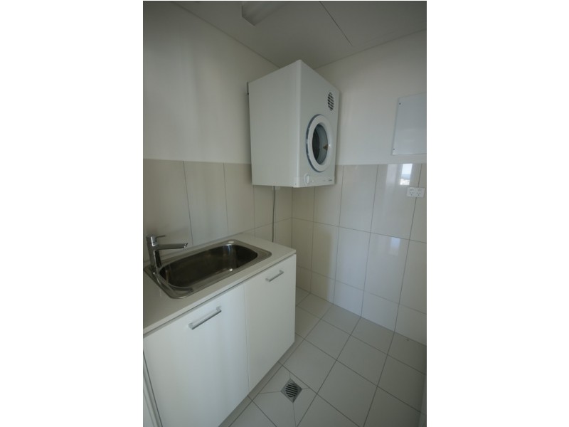 1423/27 Woods Street, Darwin NT 0800