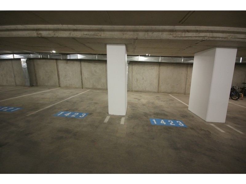 1423/27 Woods Street, Darwin NT 0800