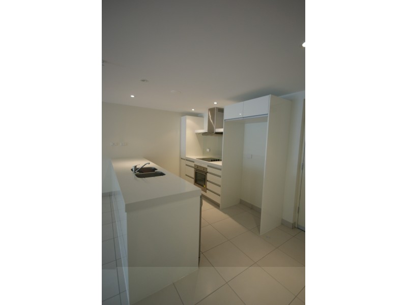 1006/24 Litchfield Street, Darwin NT 0800