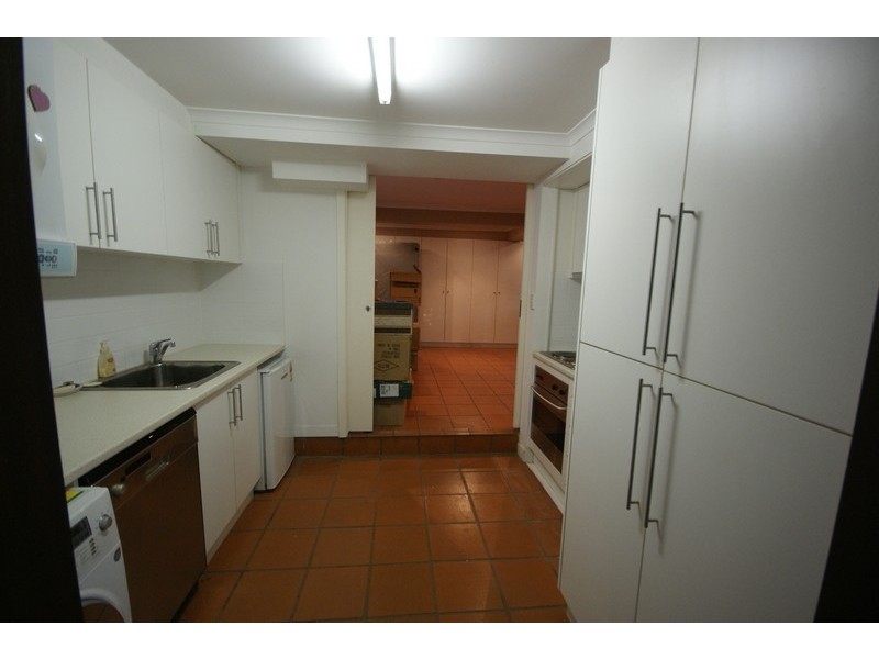 4 Edwards Street, Parap NT 0820