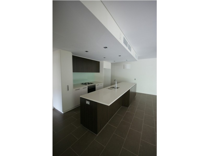 104/19b Kitchener Drive, Darwin NT 0800