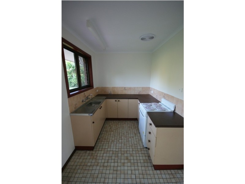 32 Fletcher Circuit, Driver NT 0830