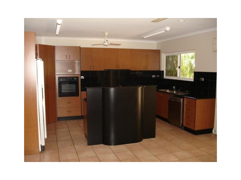 21 Cullen Bay Crescent, Cullen Bay NT 0820