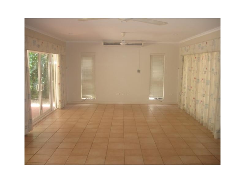 21 Cullen Bay Crescent, Cullen Bay NT 0820