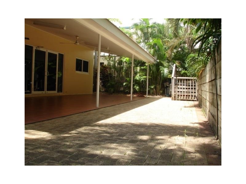 21 Cullen Bay Crescent, Cullen Bay NT 0820