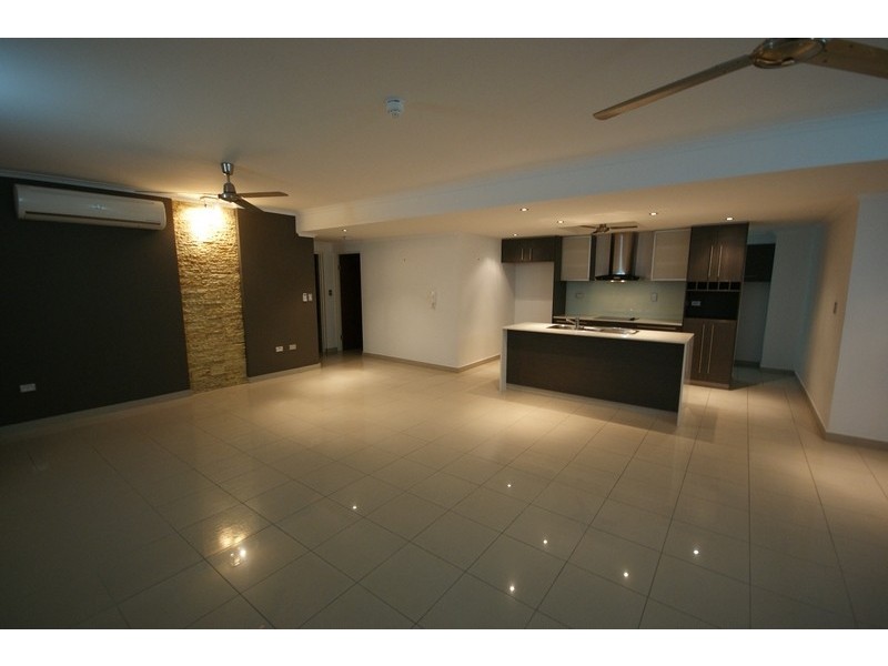 15/107 Woods Street, Darwin NT 0800