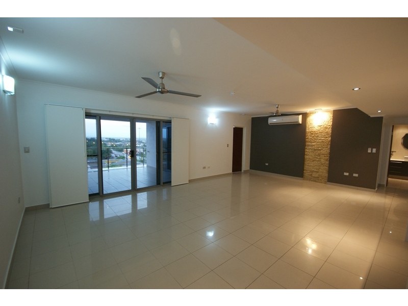 15/107 Woods Street, Darwin NT 0800