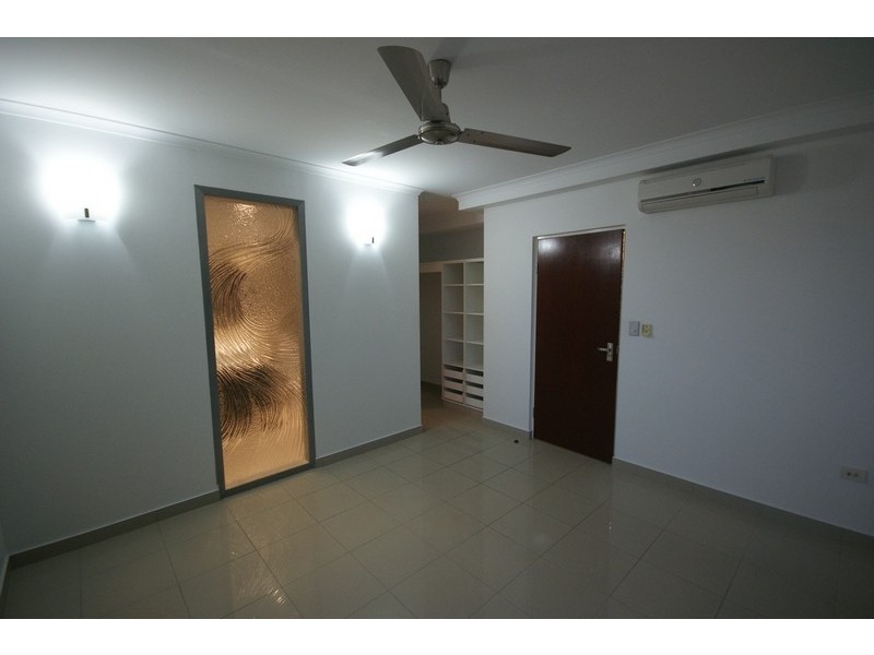 15/107 Woods Street, Darwin NT 0800