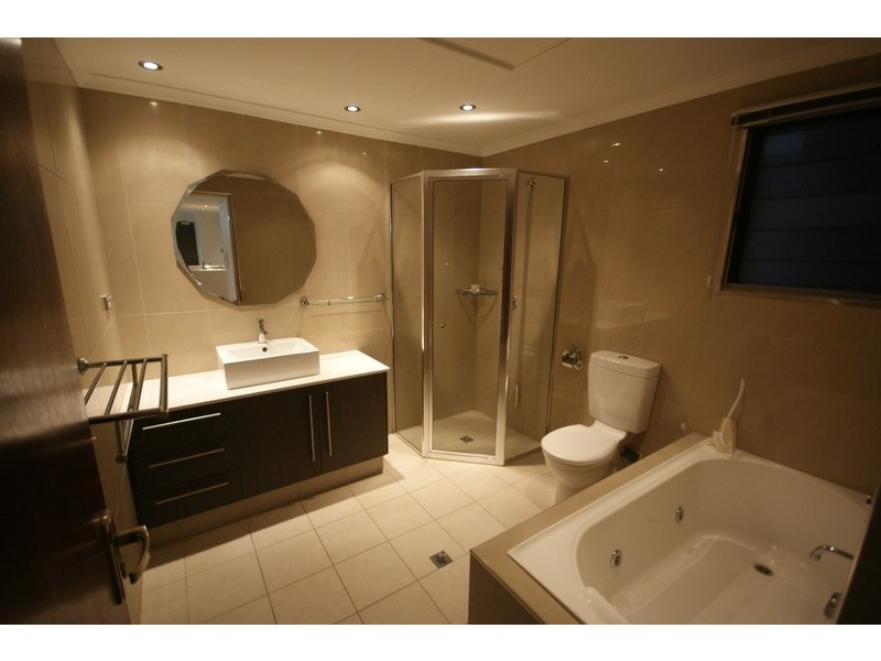 15/107 Woods Street, Darwin NT 0800