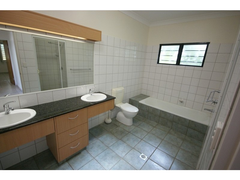 6 Montgomerie Street, Coconut Grove NT 0810