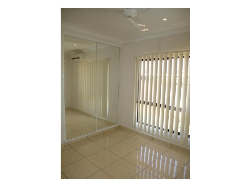 16 Wood Crescent, Rosebery NT 0832