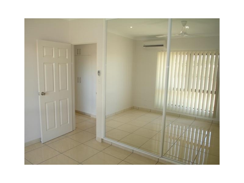 16 Wood Crescent, Rosebery NT 0832