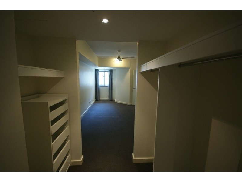 1002/24 Litchfield Street, Darwin NT 0800
