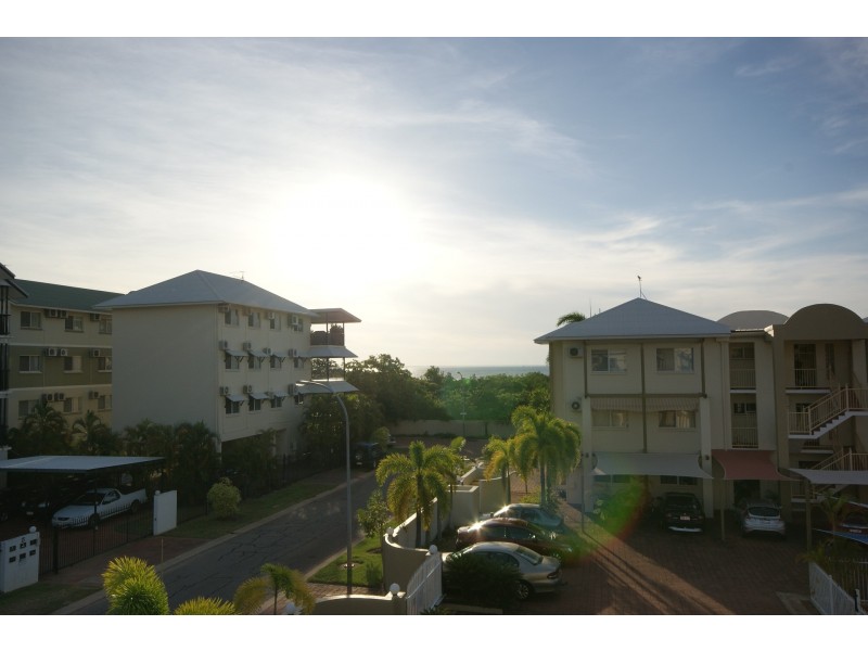 18/18 Athanasiou Road, Coconut Grove NT 0810