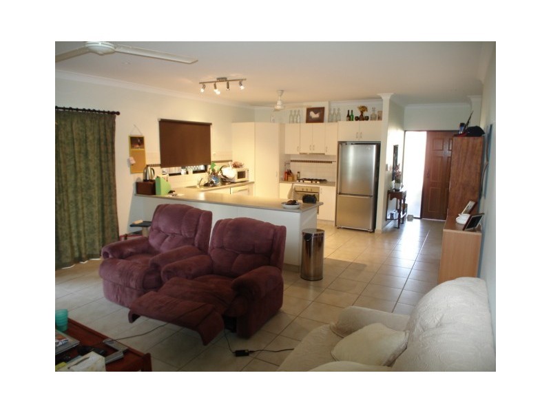 6 Limbunya Place, Farrar NT 0830