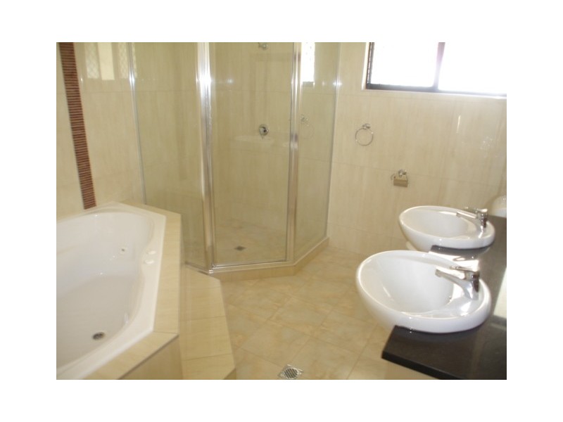 6 Price Court, Rosebery NT 0832