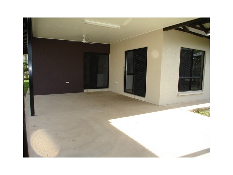 20 Yirra Crescent, Rosebery NT 0832
