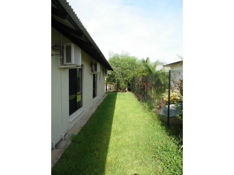 20 Yirra Crescent, Rosebery NT 0832
