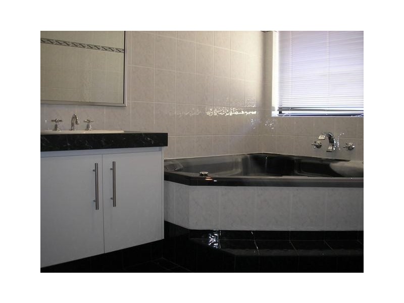 16 Brampton Avenue, Butler WA 6036