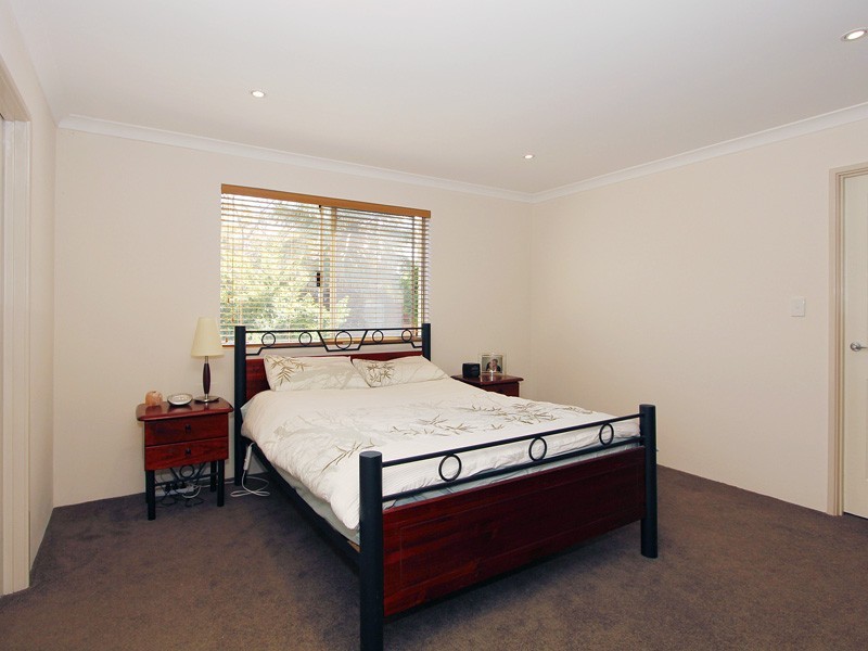19c Coolham Way, Balga WA 6061