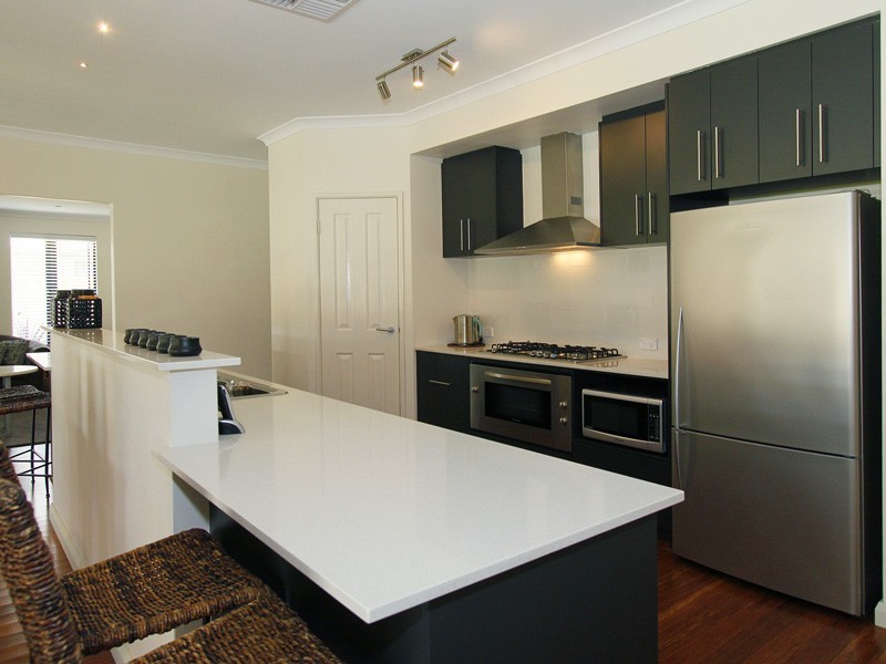 44 Concord Terrace, Atwell WA 6164