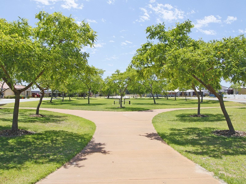 44 Concord Terrace, Atwell WA 6164