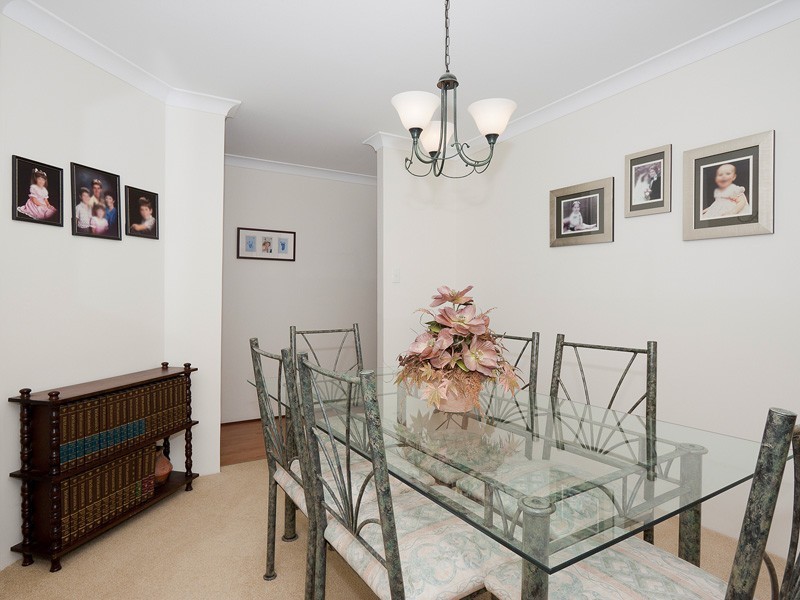 8 Jury Close, Ocean Reef WA 6027
