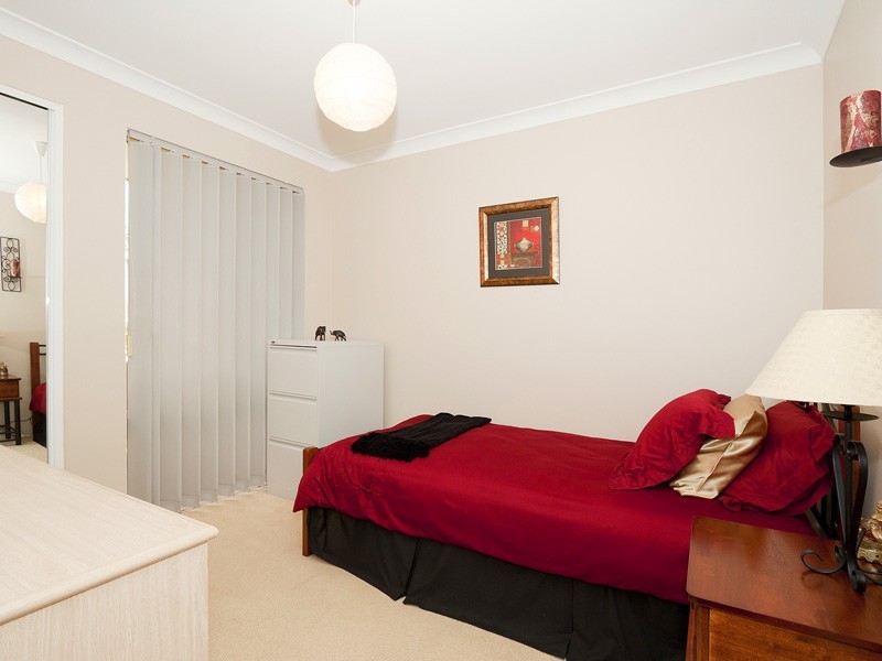 8 Jury Close, Ocean Reef WA 6027