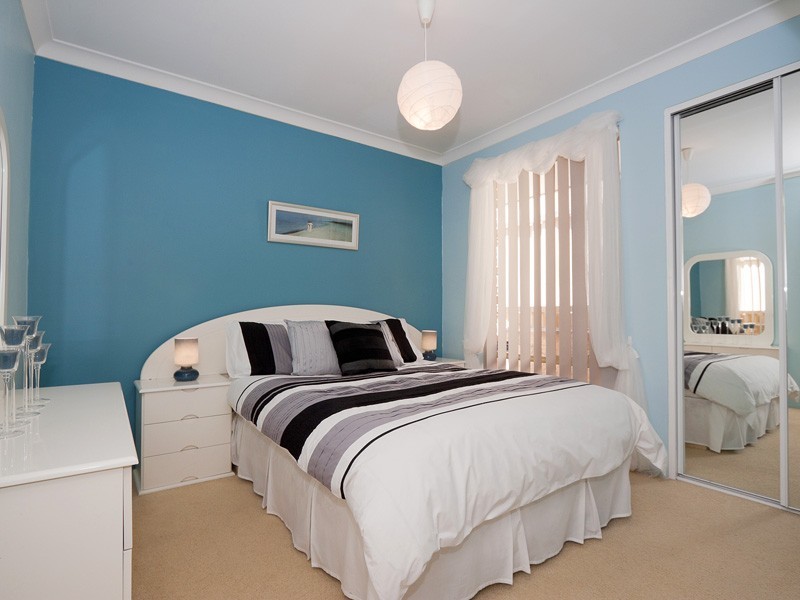 8 Jury Close, Ocean Reef WA 6027