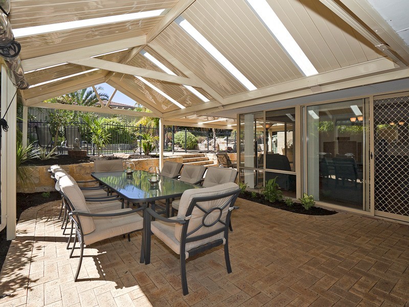 8 Jury Close, Ocean Reef WA 6027