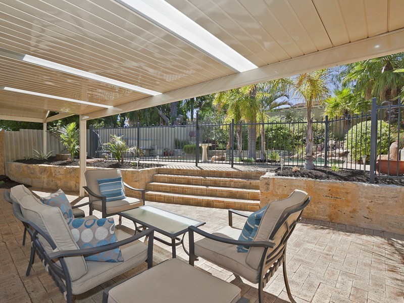8 Jury Close, Ocean Reef WA 6027