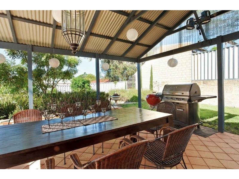 9 Kirby Street, Willagee WA 6156