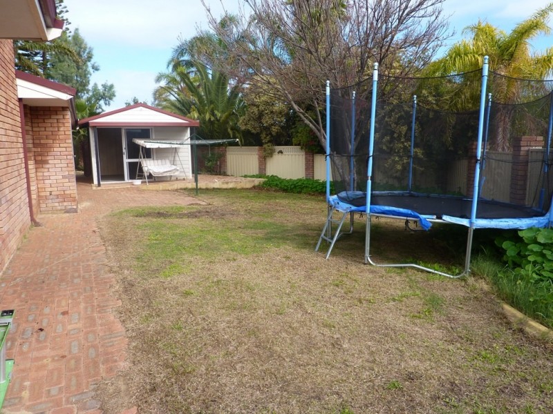 11 Jury Close, Ocean Reef WA 6027