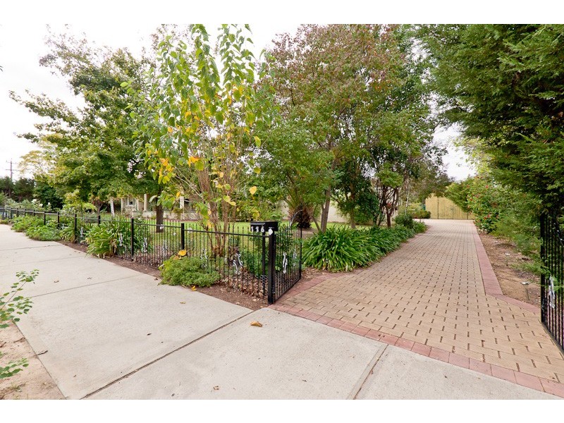 116 Chittering Road, Bullsbrook WA 6084