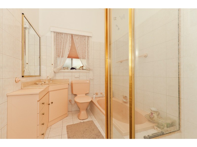 116 Chittering Road, Bullsbrook WA 6084