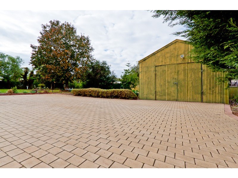 116 Chittering Road, Bullsbrook WA 6084