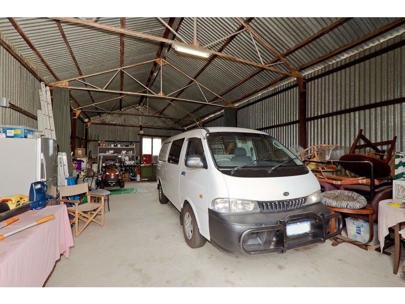 116 Chittering Road, Bullsbrook WA 6084