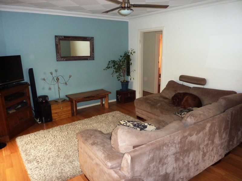 27a Hutchings Way, Kardinya WA 6163