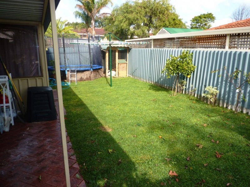 27a Hutchings Way, Kardinya WA 6163